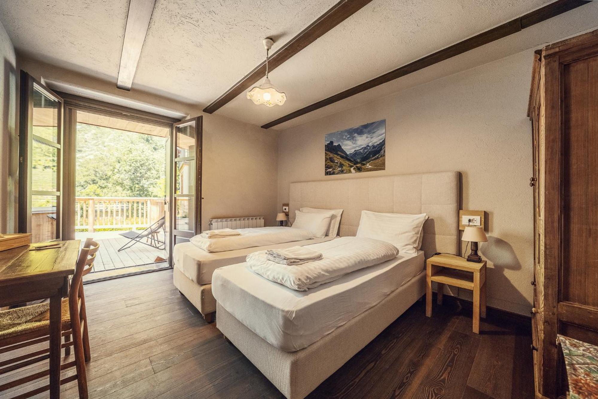 Albergo Locanda Mistral อัชเชลิโย ภายนอก รูปภาพ